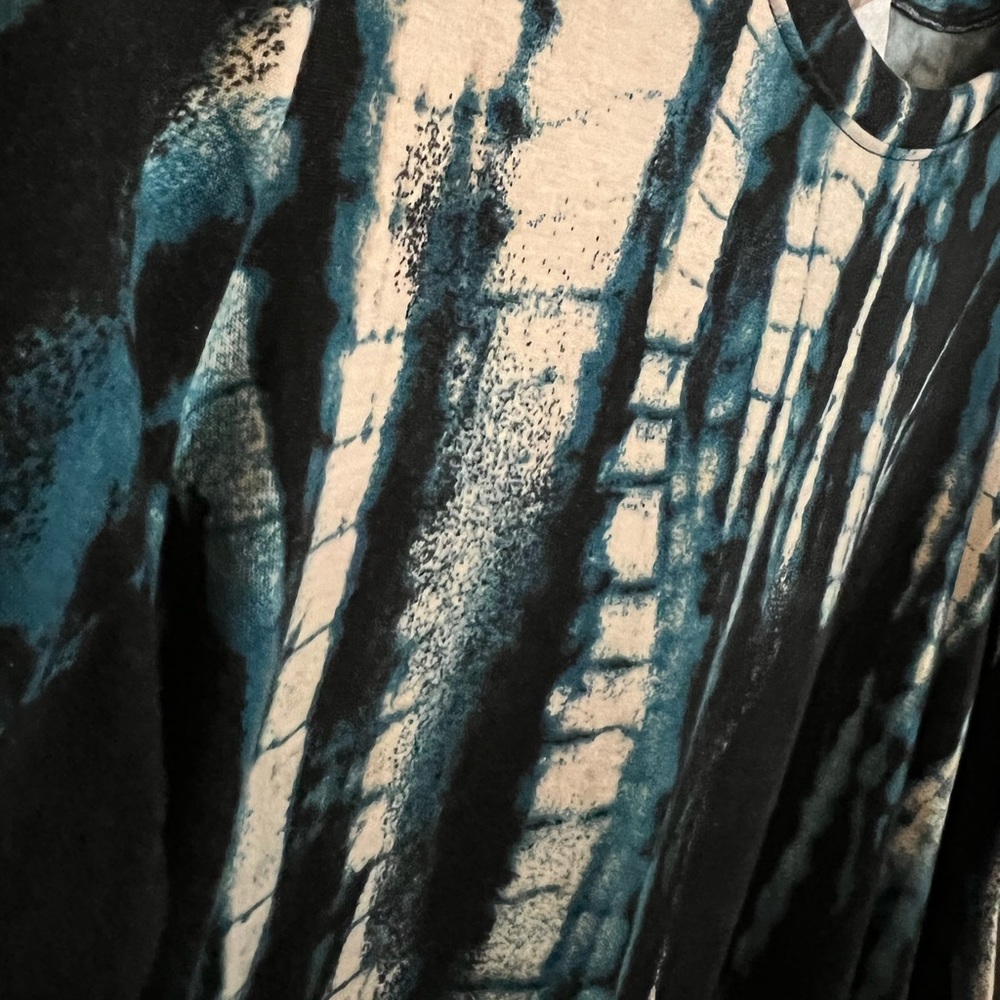 Tie Dye Ruffle Tunic - Picture 2 of 3